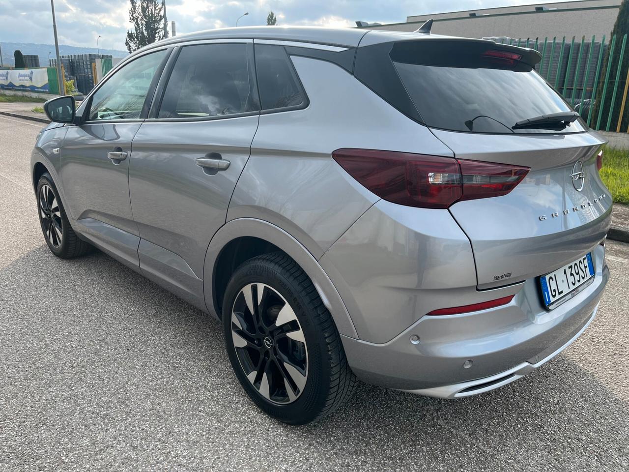 Opel Grandland 1.5 diesel AT8 130 cv Business Elegance