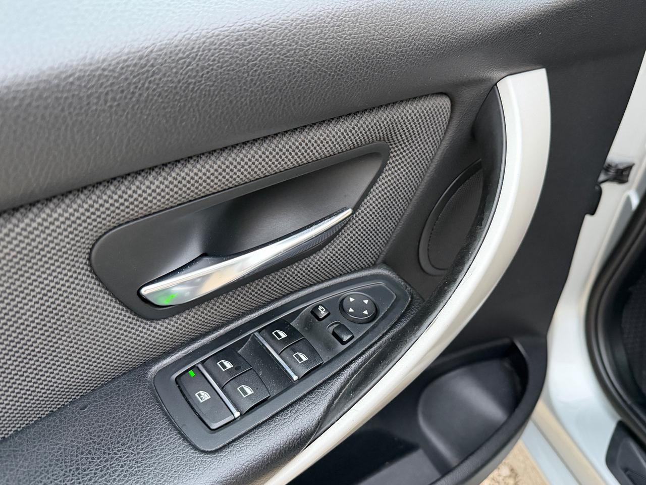 Bmw 320 320d xDrive Touring Sport