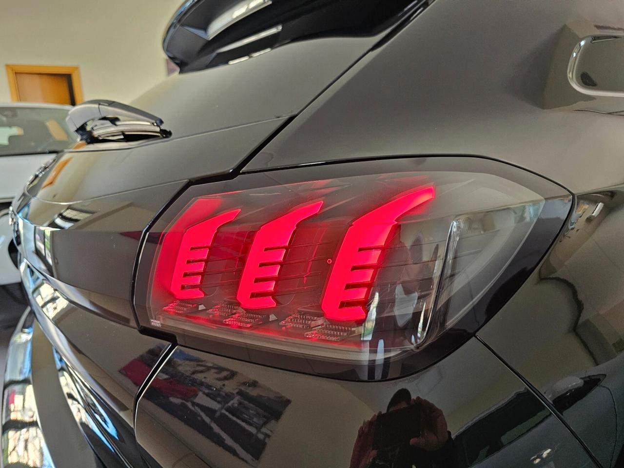 Peugeot 208 PureTech 100 Stop&Start 5 porte Allure Pack