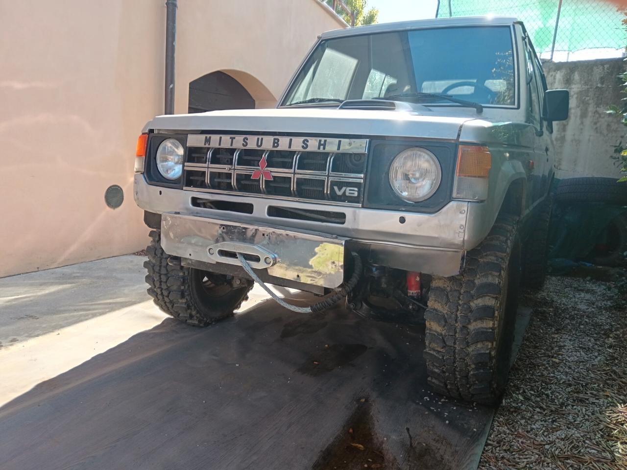 Mitsubishi Pajero V6 cat Metal-top S. Select GLS