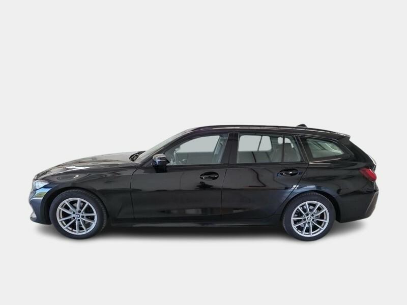 BMW 318 48V Business Advantage Touring auto