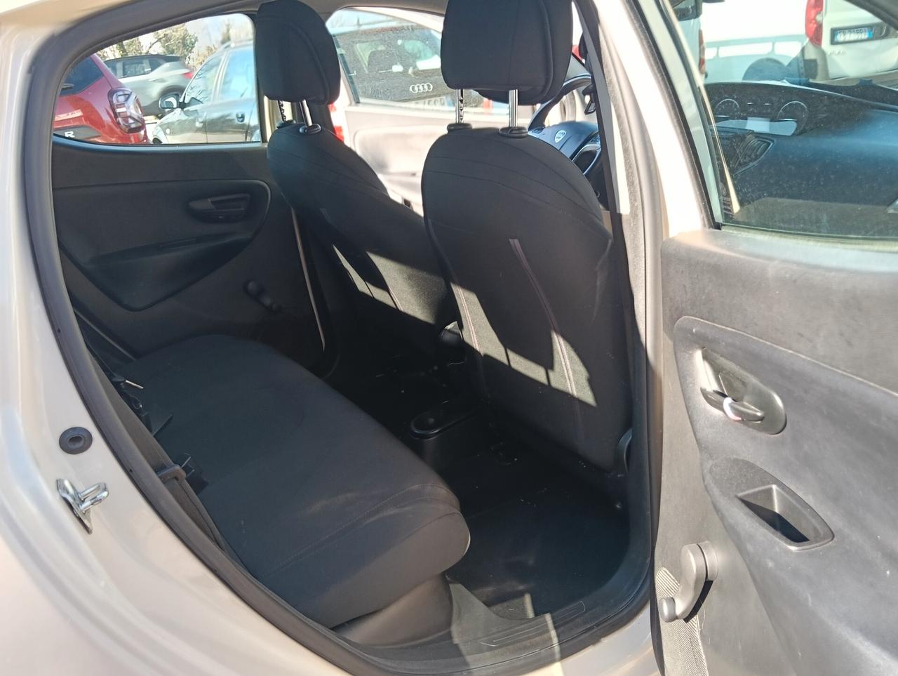 Lancia Ypsilon 1.2 69 CV 5 porte GPL Ecochic Gold