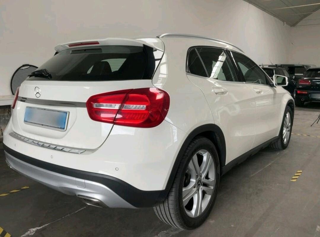 Mercedes-benz GLA 180 d Automatic Sport