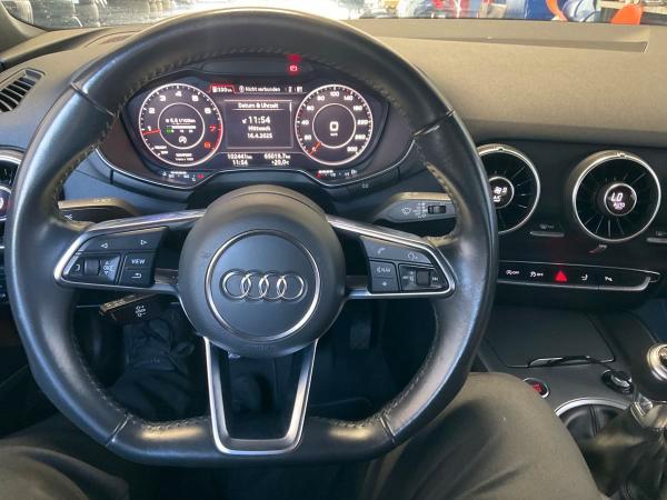 Audi TT Coupe 1.8 tfsi S line