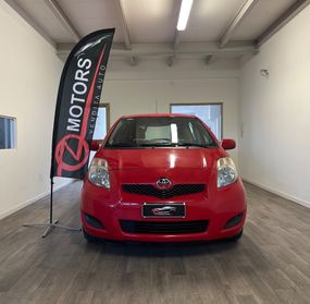 Toyota Yaris 1.0 5 porte Now NEOPATENTATI