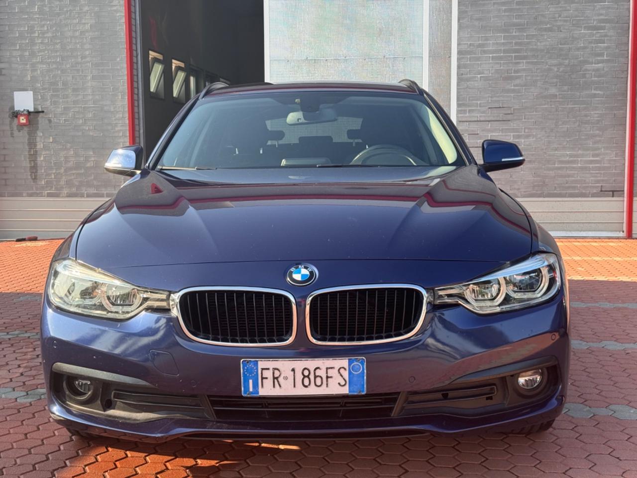 Bmw 318 318d Touring Business Advantage aut.