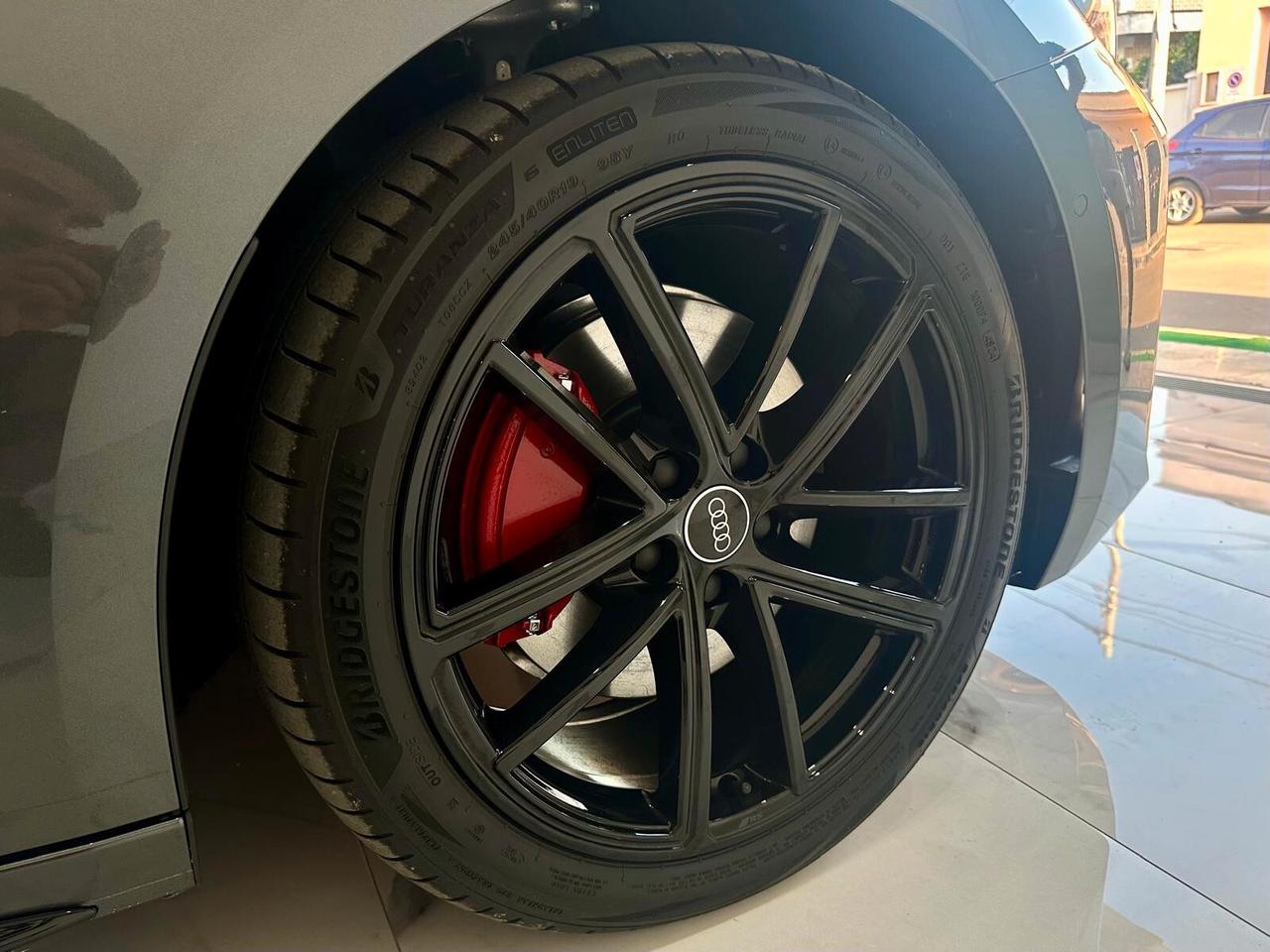 Audi A5 Avant TDI 150 kW mHEV+ S tronic Line edition