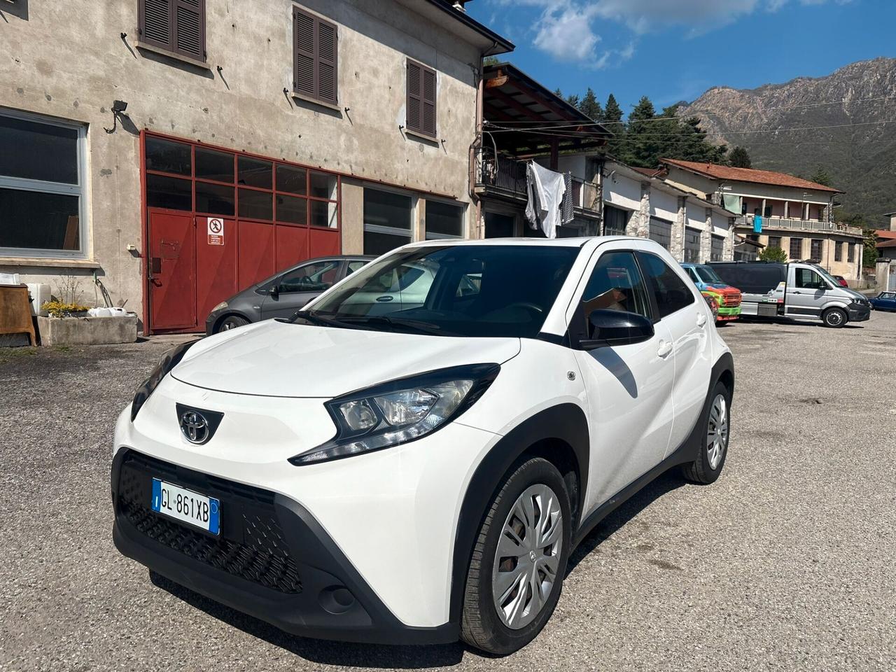 Toyota Aygo X 2022 Active S-CVT – Compatta, Stilosa e Super Accessoriata!