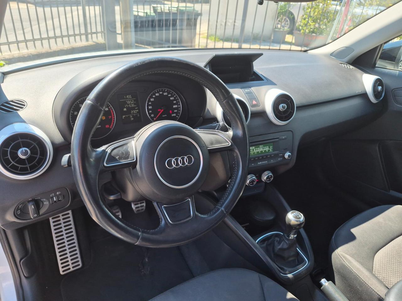 Audi A1 SPB 1.2 TFSI S line edition