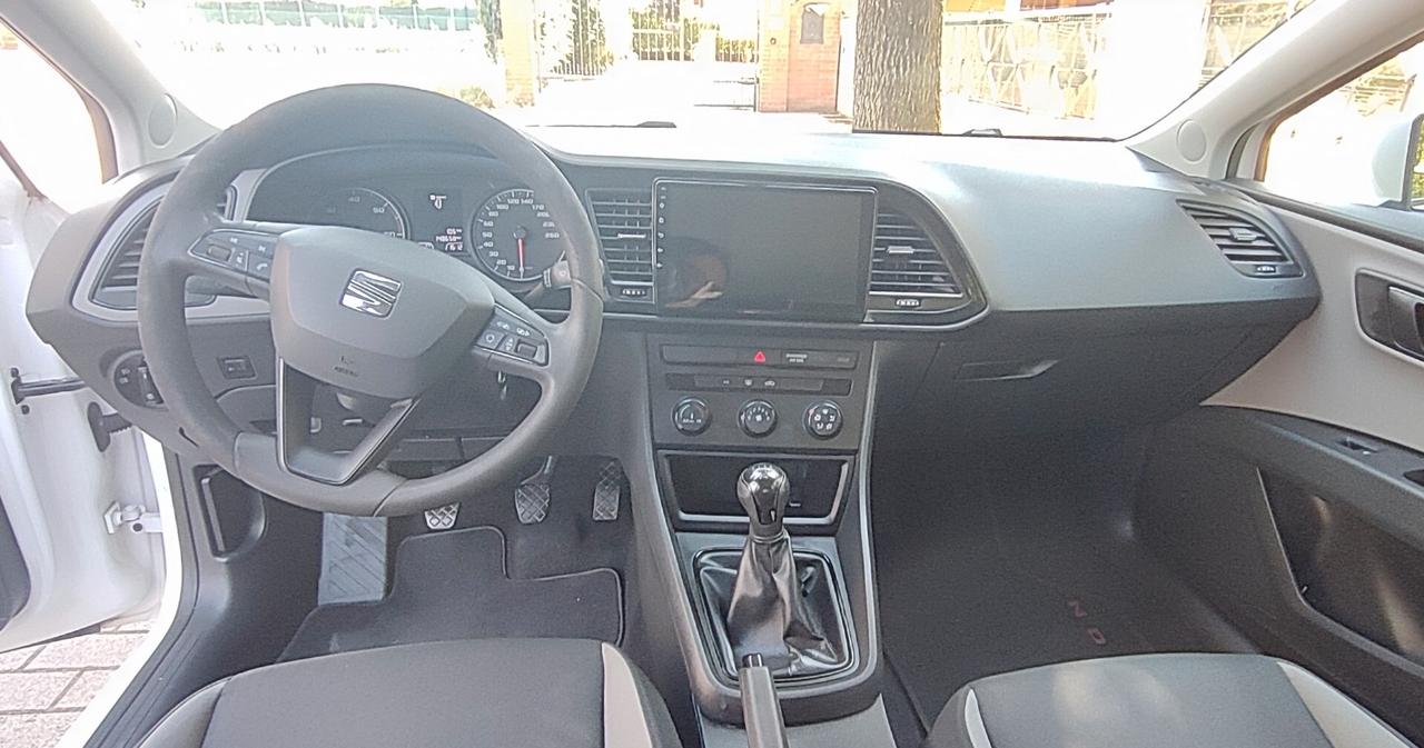 Seat Leon 1.6 TDI 90 CV 5p. Reference - OK NEOPATENTATI