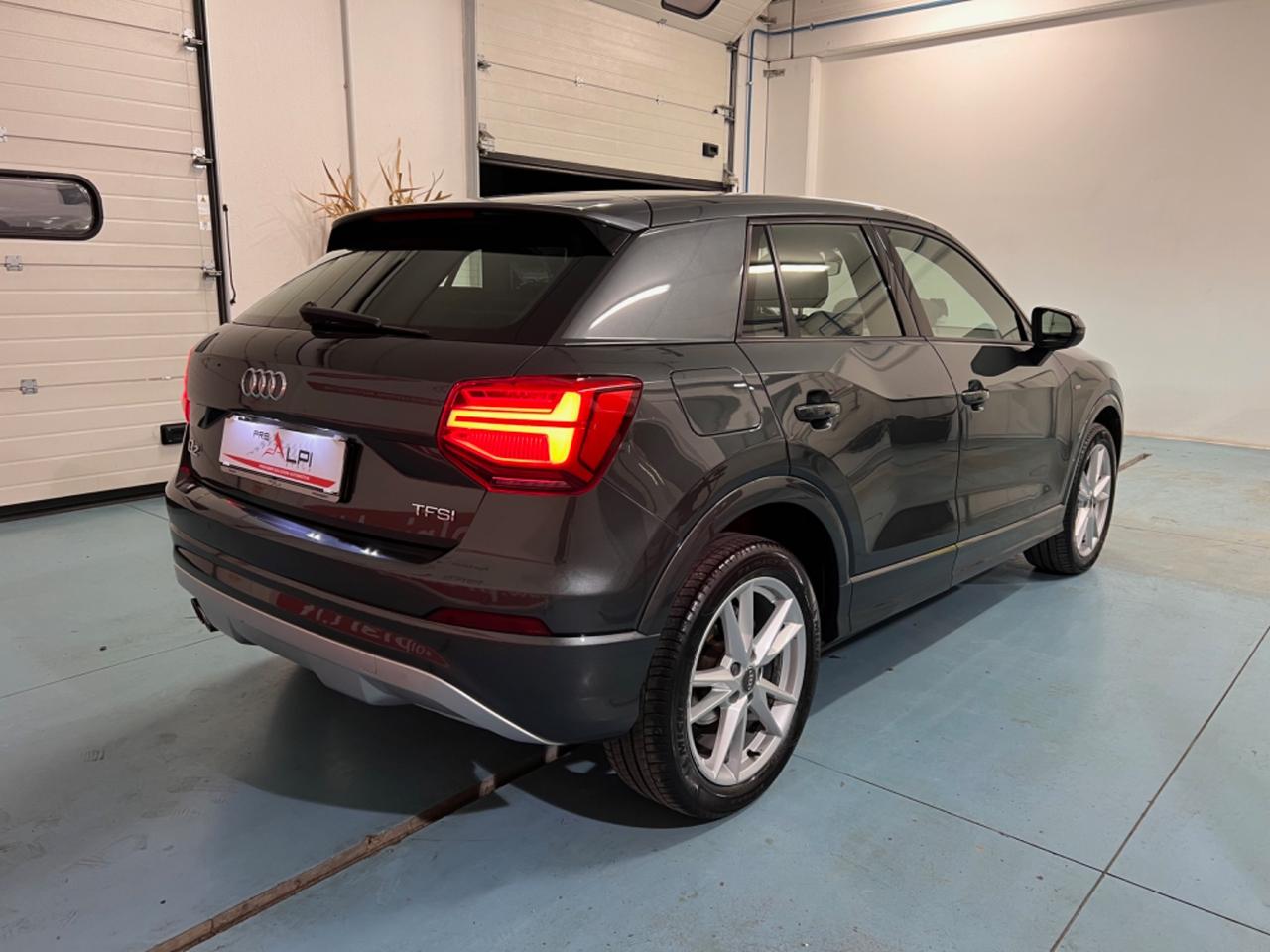 Audi Q2 1.4 TFSI COD S tronic S-Line