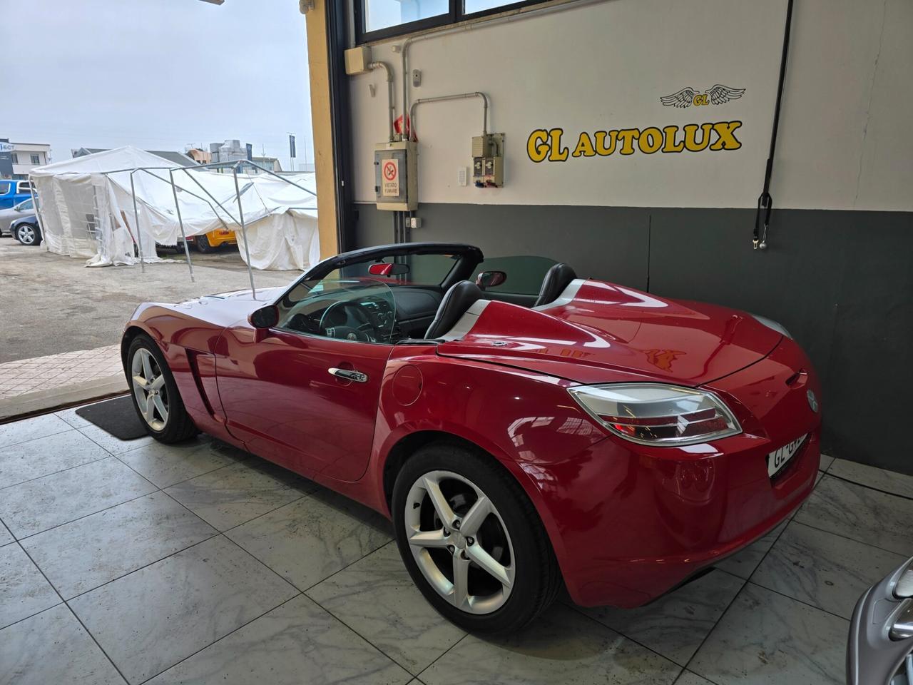 Opel GT 2.0 Turbo 16V