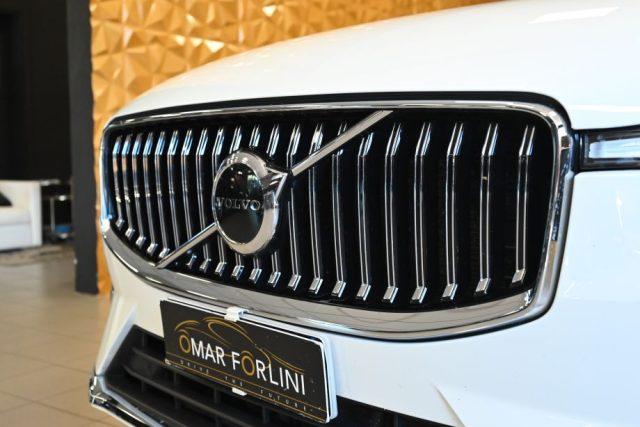 VOLVO XC60 2.0 B4 INSCRIPTION AWD AUTO TETTO 20"CAM STRAFULL!