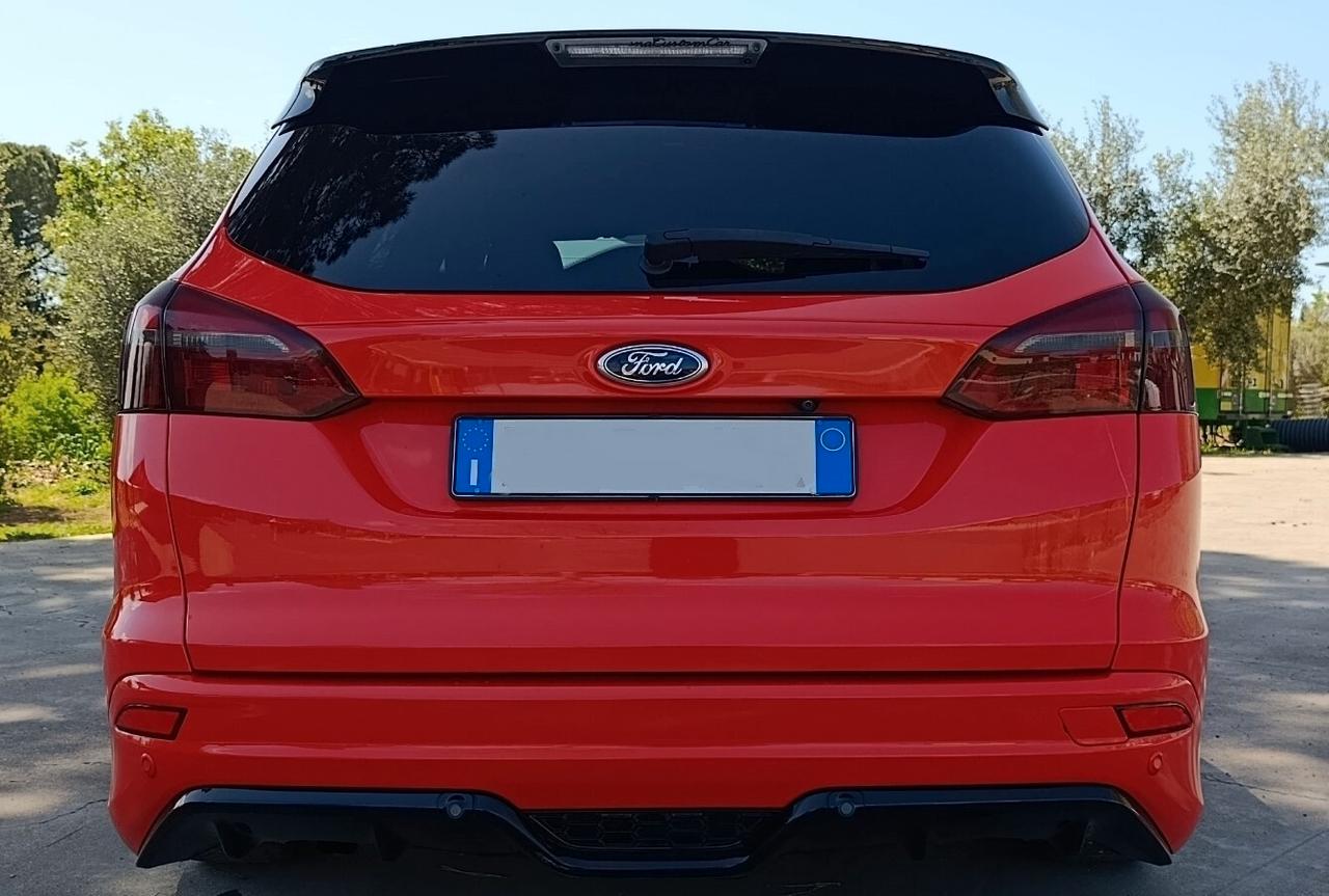 Ford Focus 1.5 TDCi ST Line