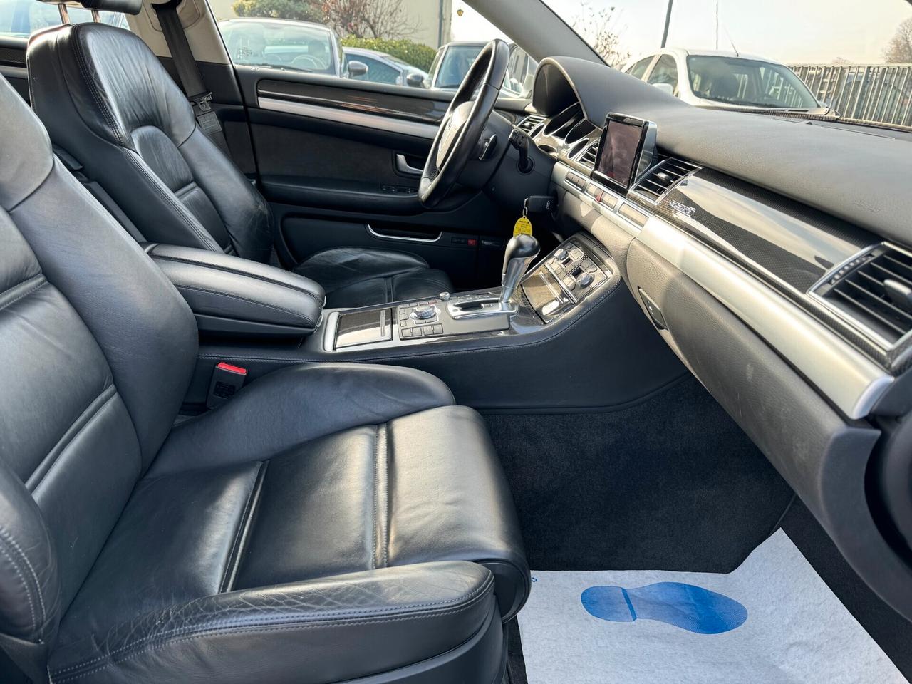 Audi A8 S8 5.2 V10 quattro tiptronic