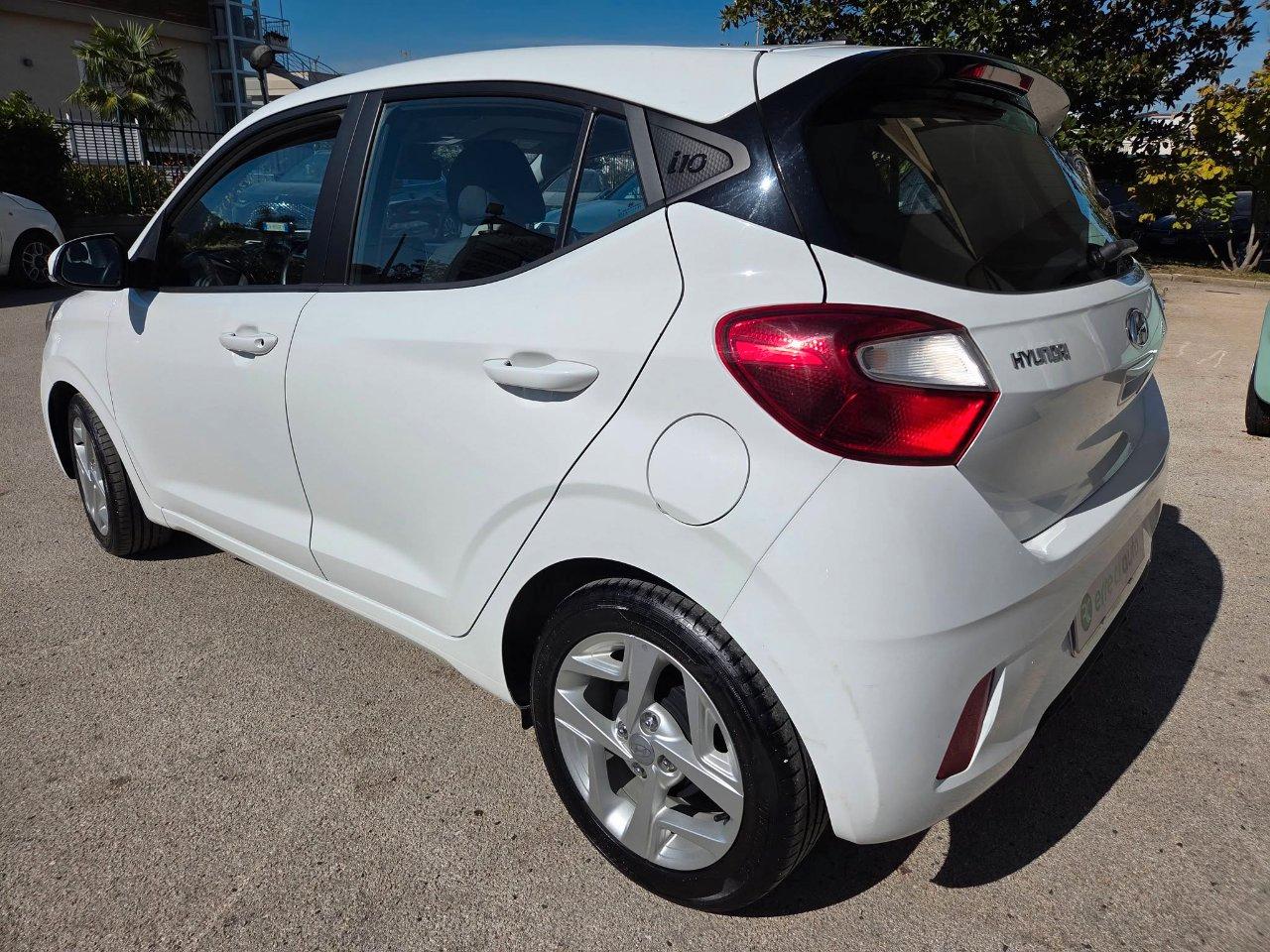 Hyundai i10 1.0 mpi Tech