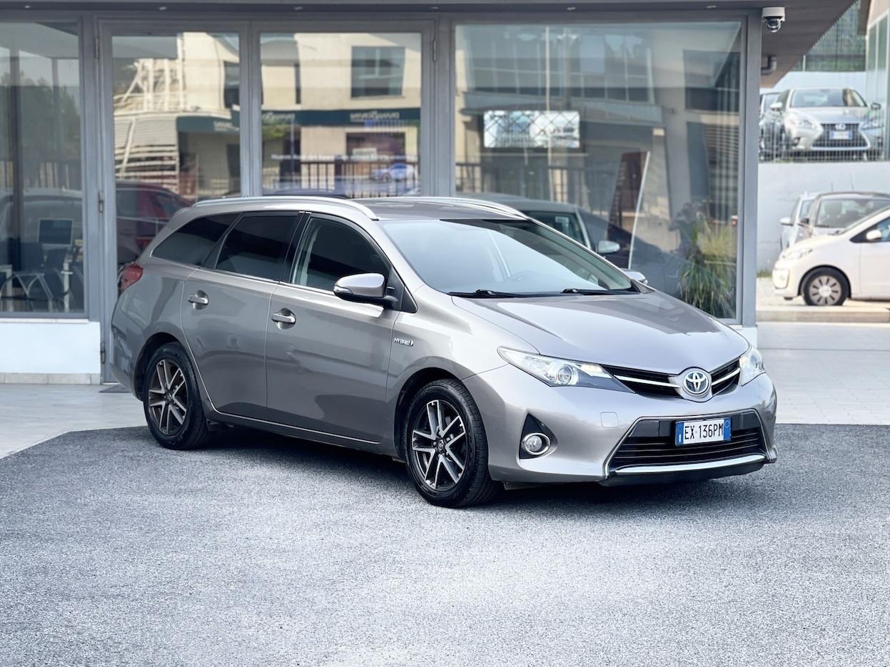 Toyota Auris 1.8 Hybrid 99CV E5 Automatica - 2014