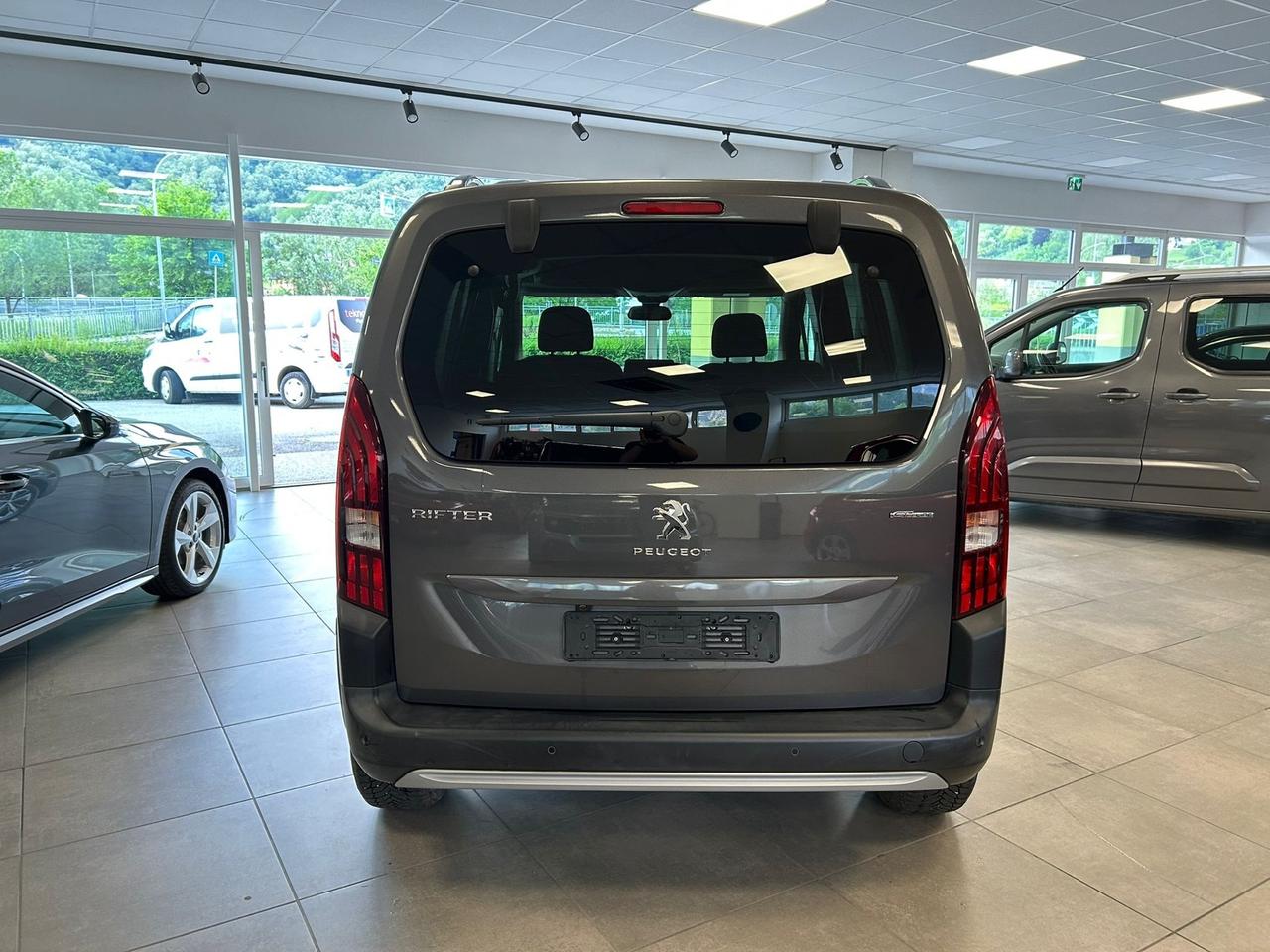 Peugeot Rifter BlueHDi 130 S&S GT Line Standard
