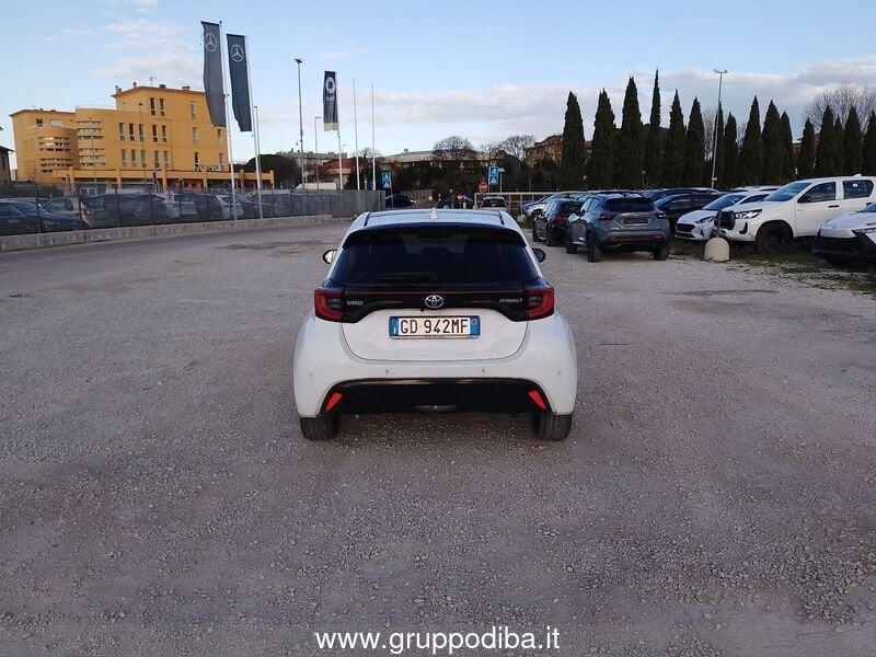 Toyota Yaris IV 2020 1.5h Lounge