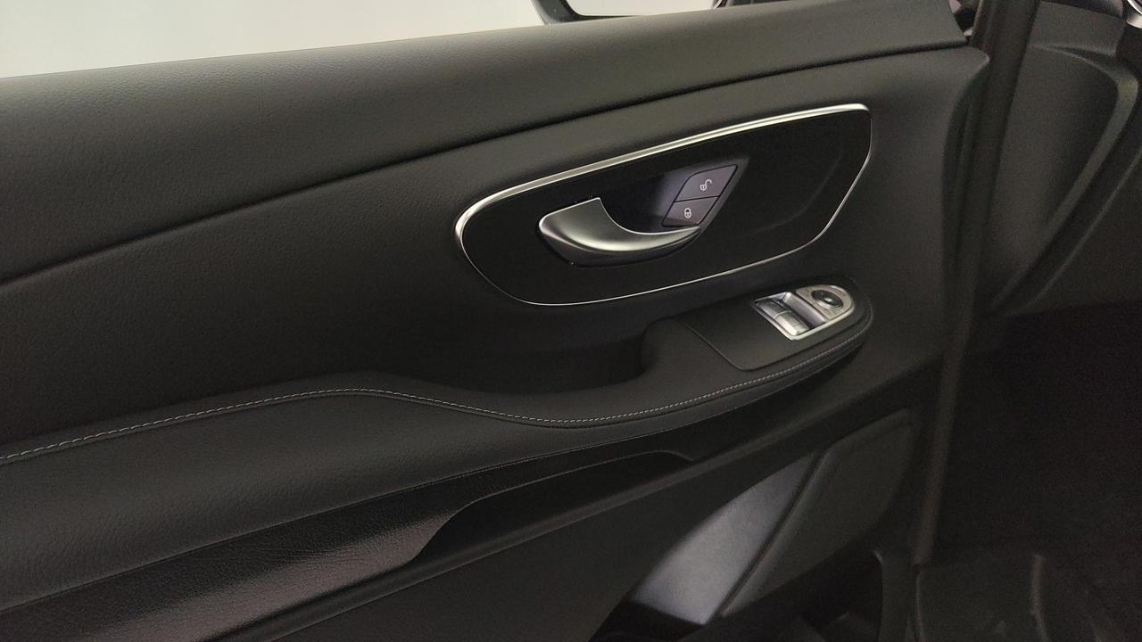 Mercedes-Benz V 250 d AVANTGARDE Extralong