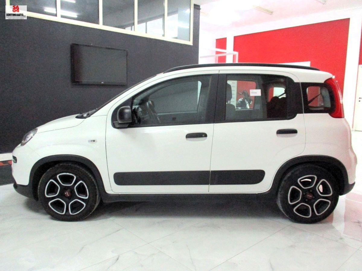 FIAT Panda 1.0 S&S Hybrid City Life-2022 KM59000