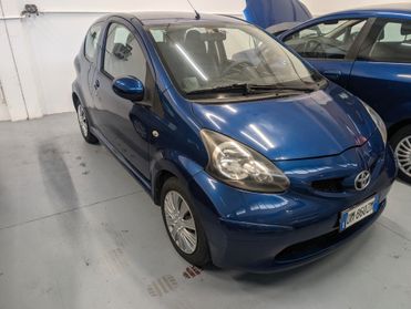 Toyota Aygo 1.0 12V VVT-i 3 porte Griffe