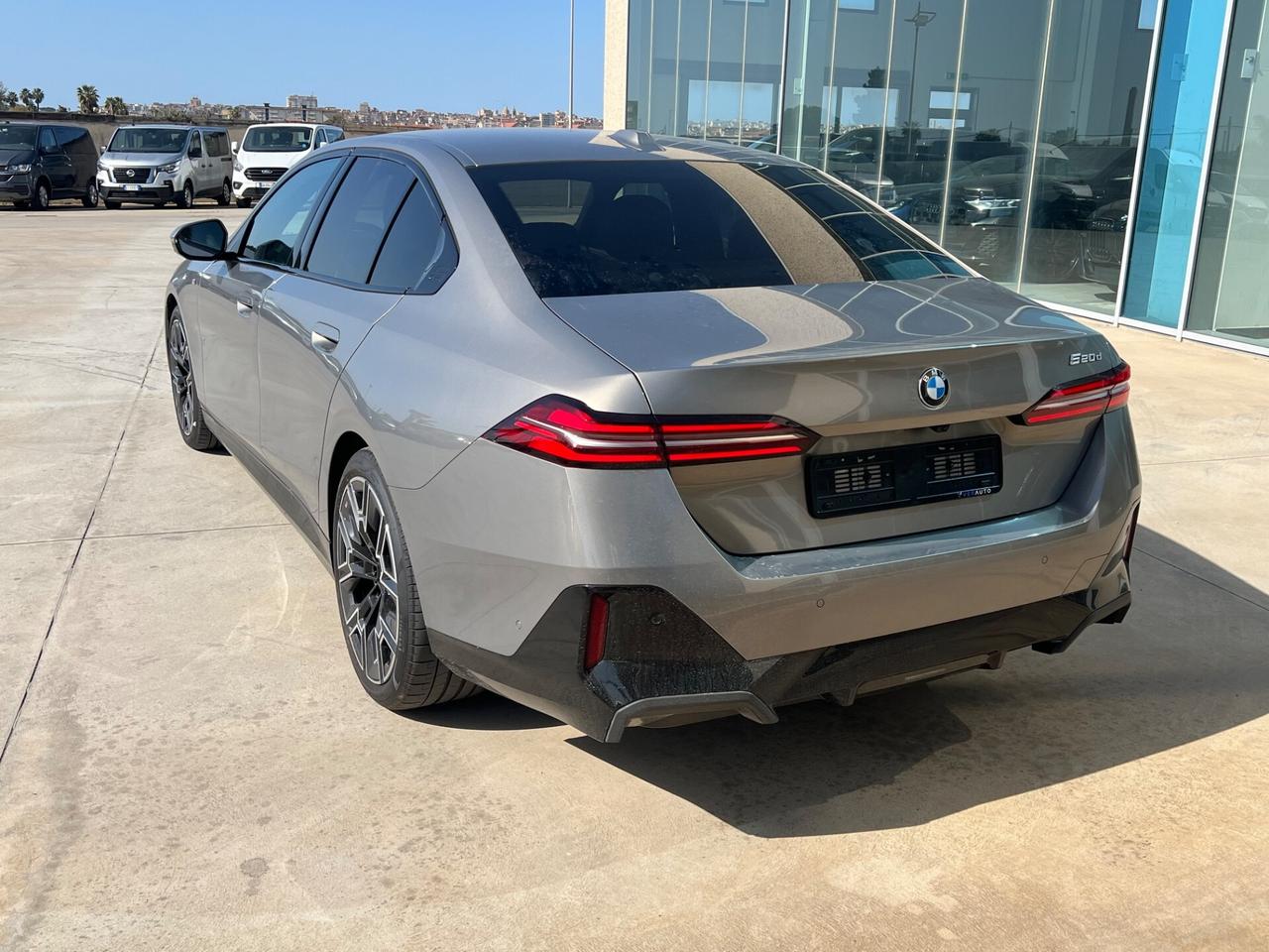 Bmw 520d 48V sDrive Msport possibilità noleggio no scoring