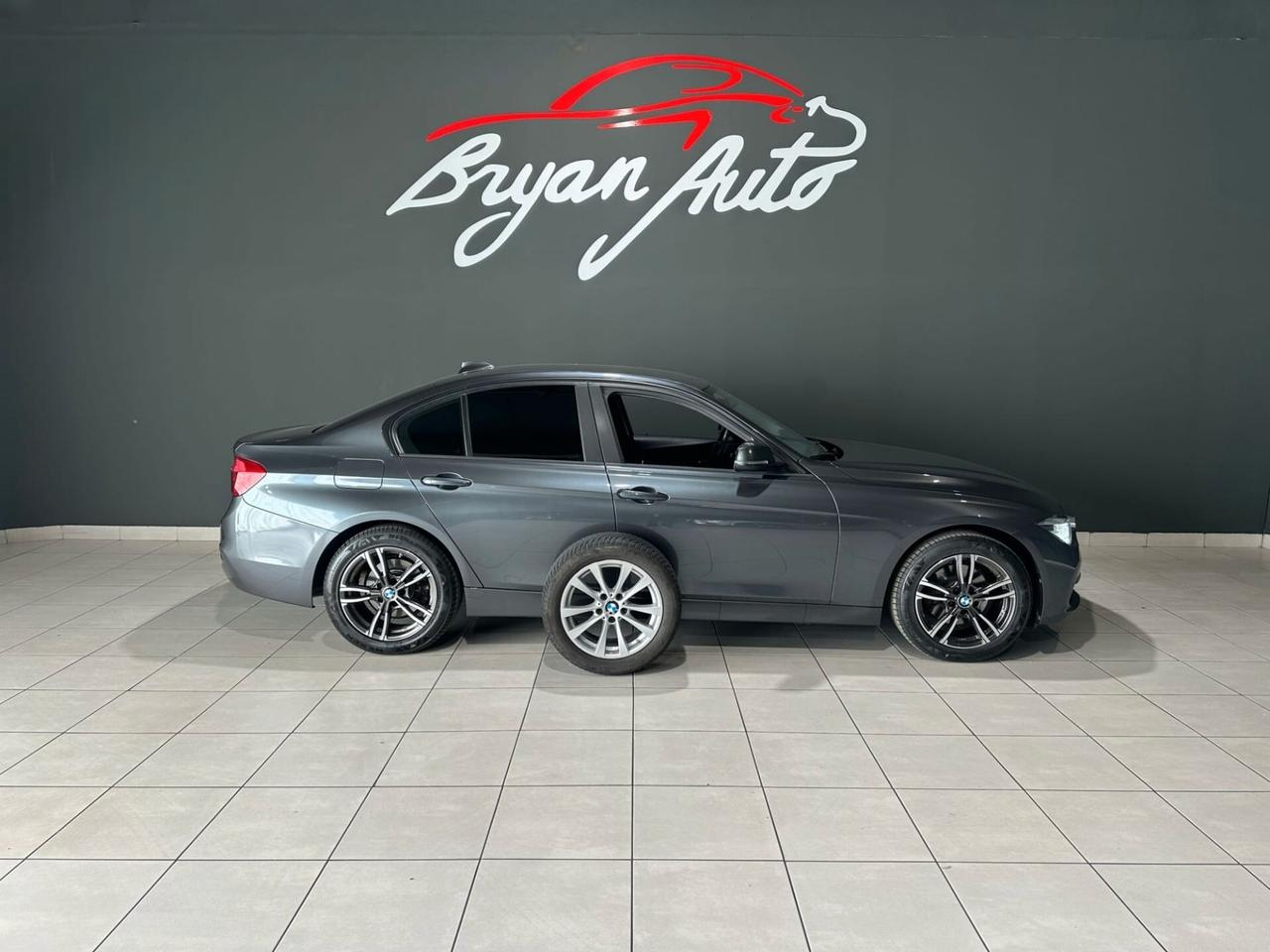 Bmw 320 320d Business Advantage IVA ESPOSTA