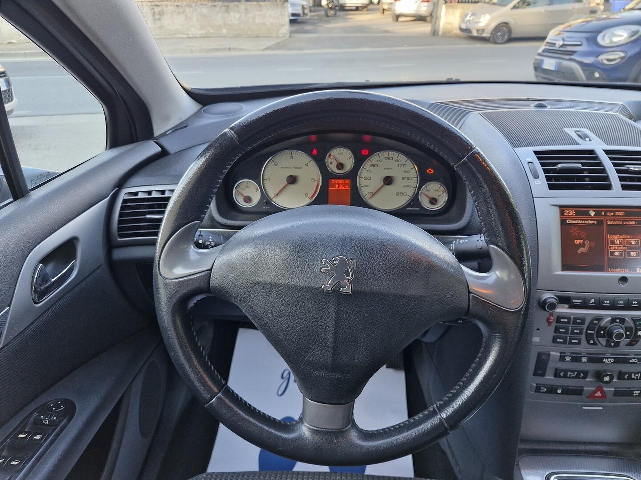 PEUGEOT 407 2.0 HDi Sport Pack Tecno