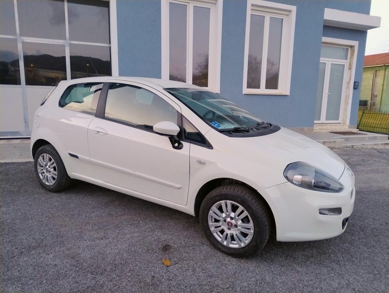 Fiat Punto evo 1.4 Natural Power BOMBOLE 2028