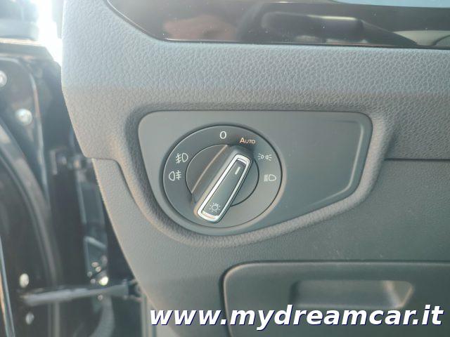 VOLKSWAGEN Touran 2.0 TDI 150 CV SCR Comfortline BlueMotion Technolo