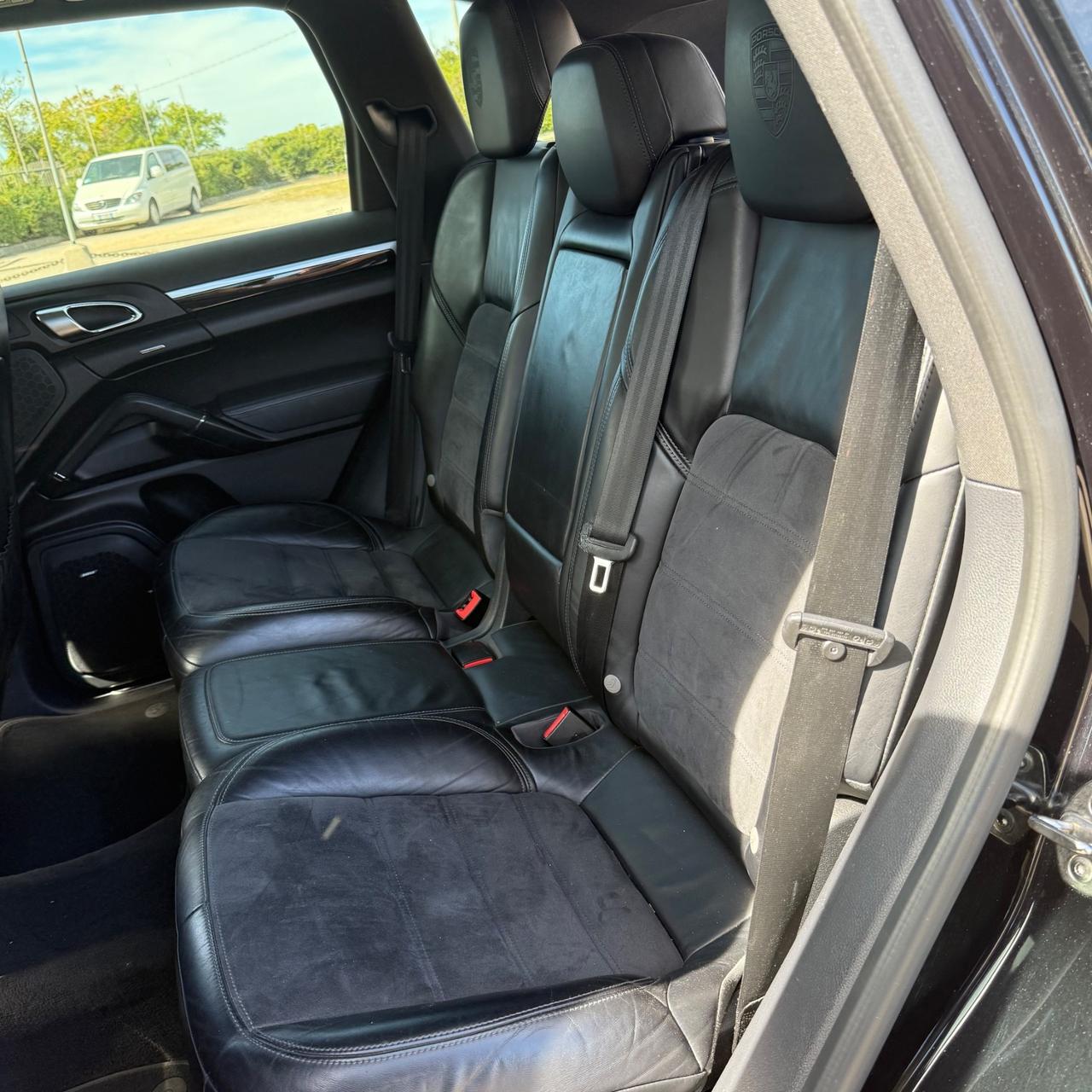 Porsche Cayenne 3.0 Diesel Platinum Edition