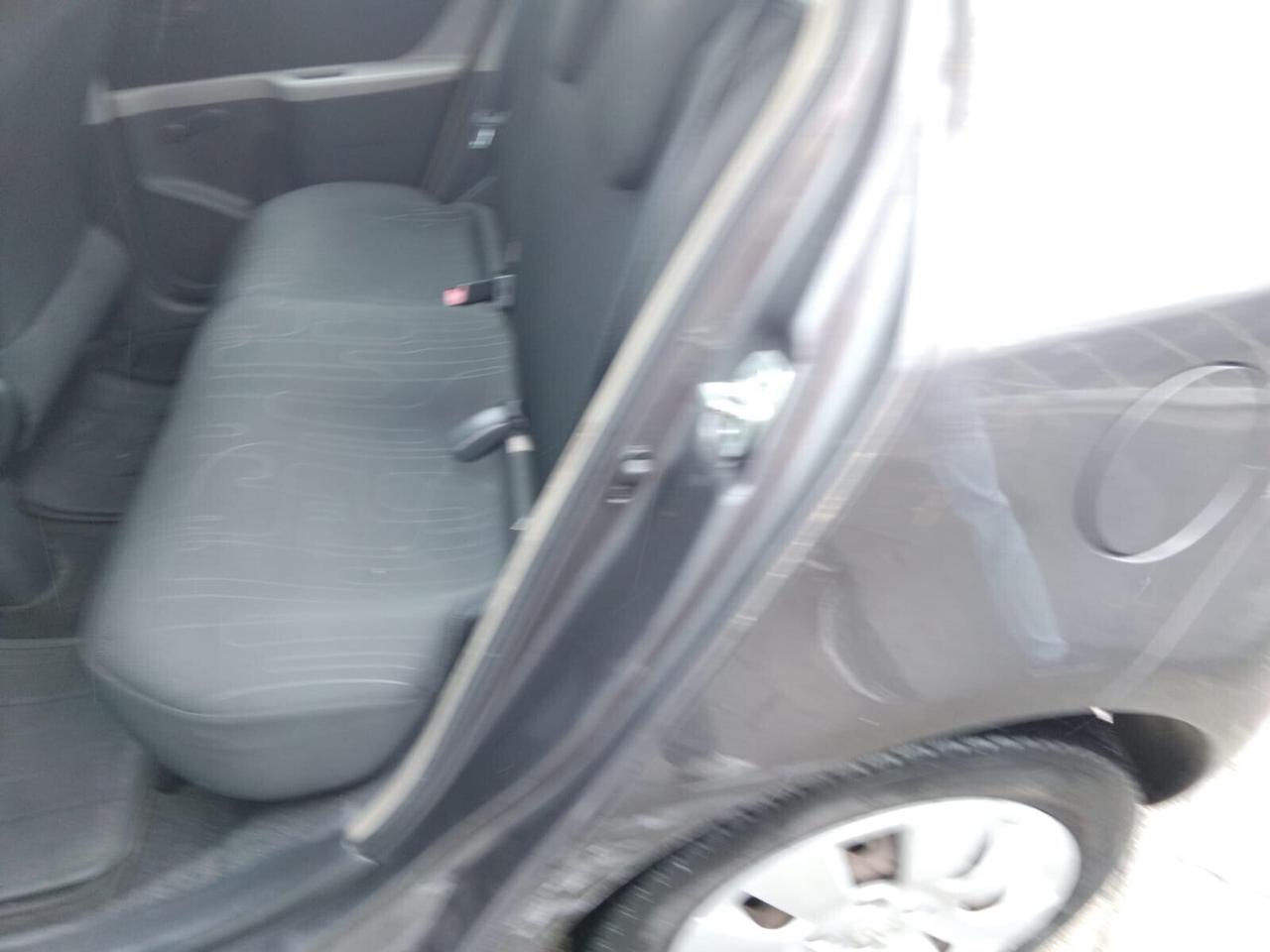 Toyota Yaris 1.0 5 porte Luxury pack