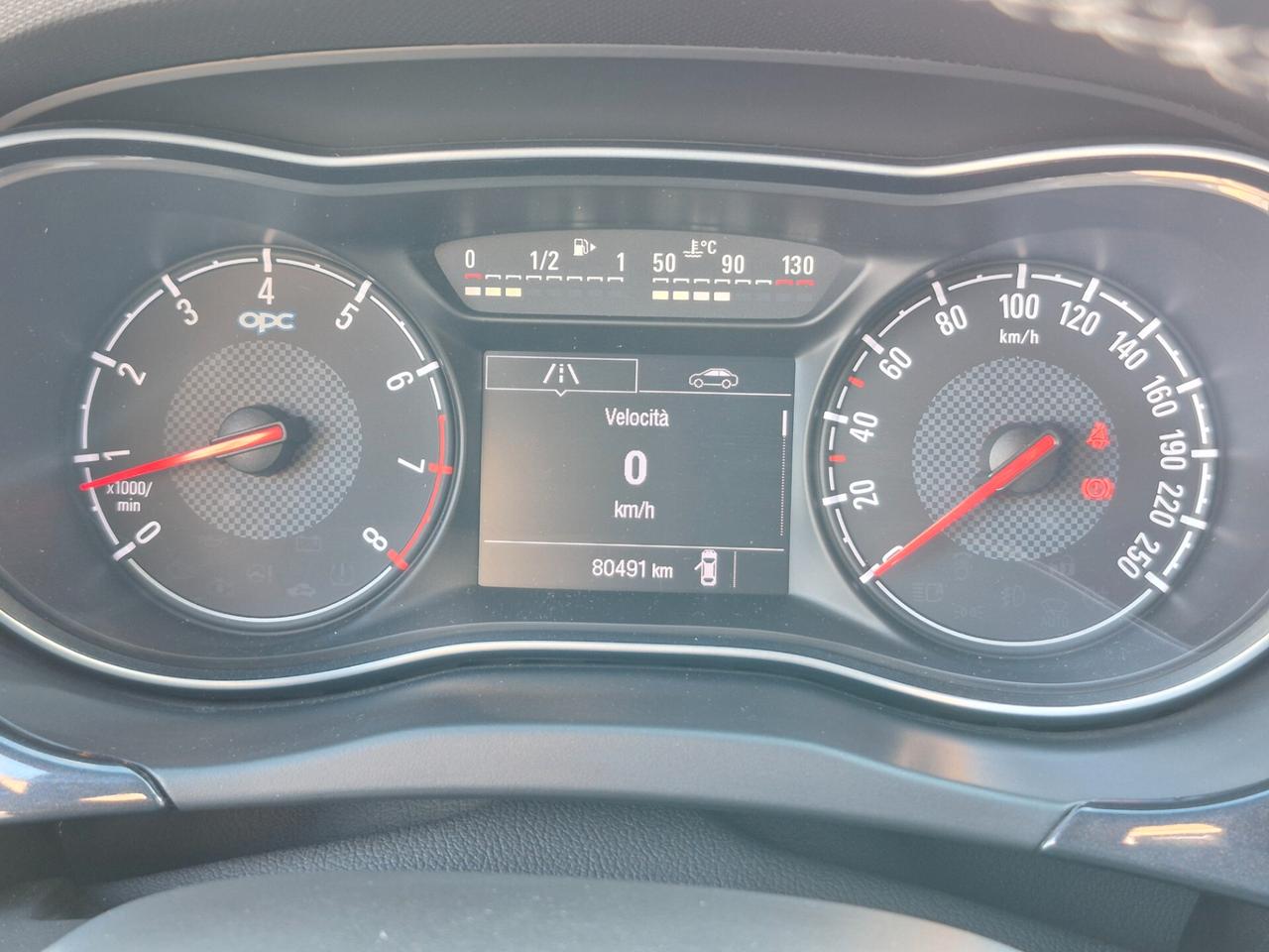 Opel Corsa 1.6 Turbo Coupé OPC