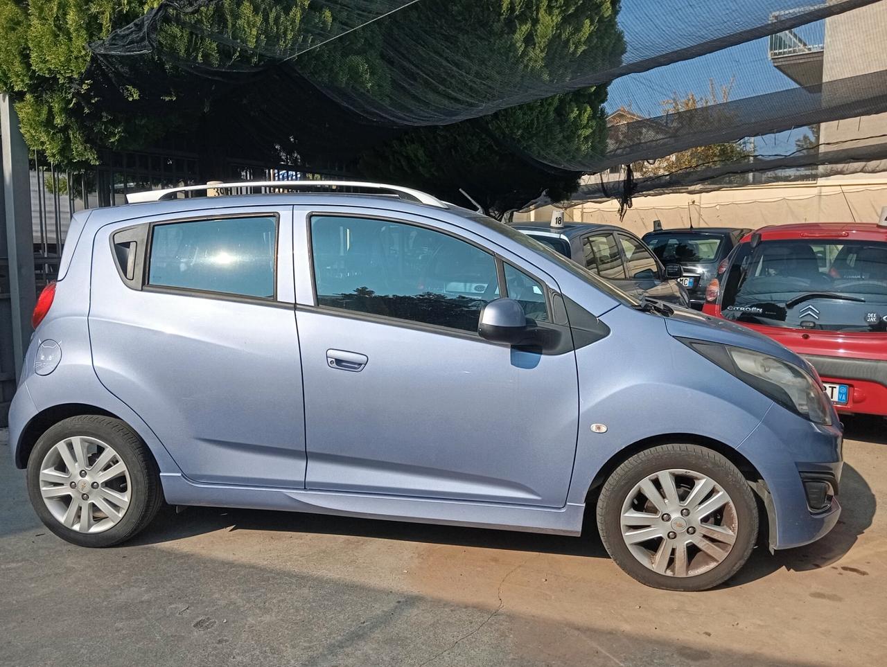 Chevrolet Spark 1.0 finanziabile valuto permute