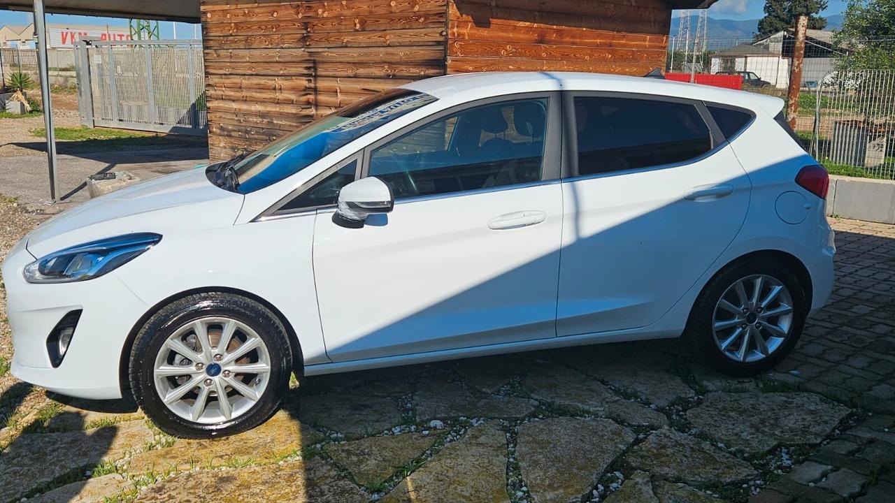 Ford Fiesta 1.1 75 CV GPL 5 porte Titanium