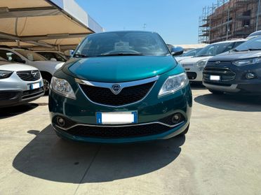 LANCIA NEW YPSILON 1,2 B/GPL