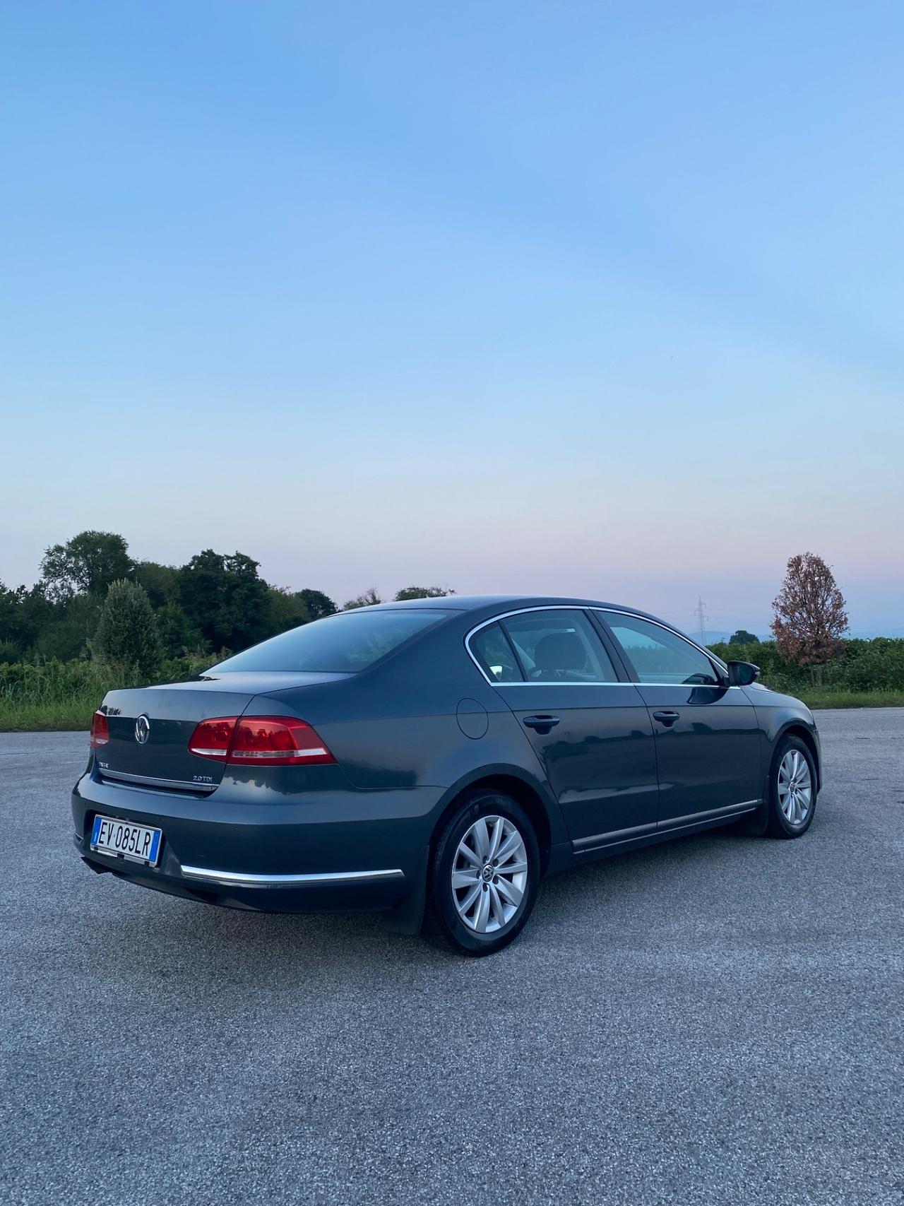 Volkswagen Passat Business 2.0 TDI Highline BlueMotion Technology