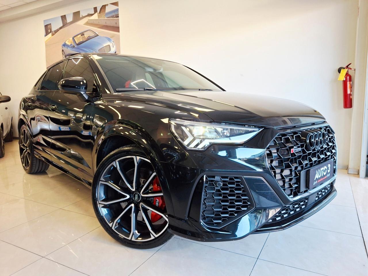 Audi RS Q3 Audi RSQ3 SportBack 2.5 Quattro S-Tronic 400cv