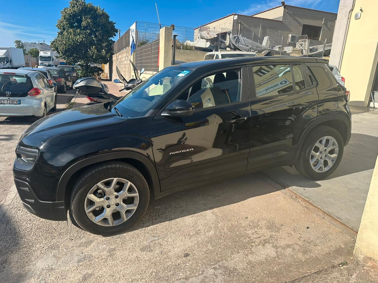 Jeep Avenger 1.2 BENZINA 2025 9 MILA KM