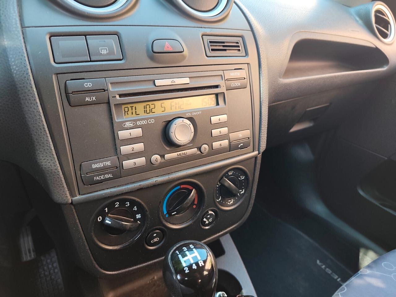 Ford Fiesta 1.2 Benz GPL 5 porte