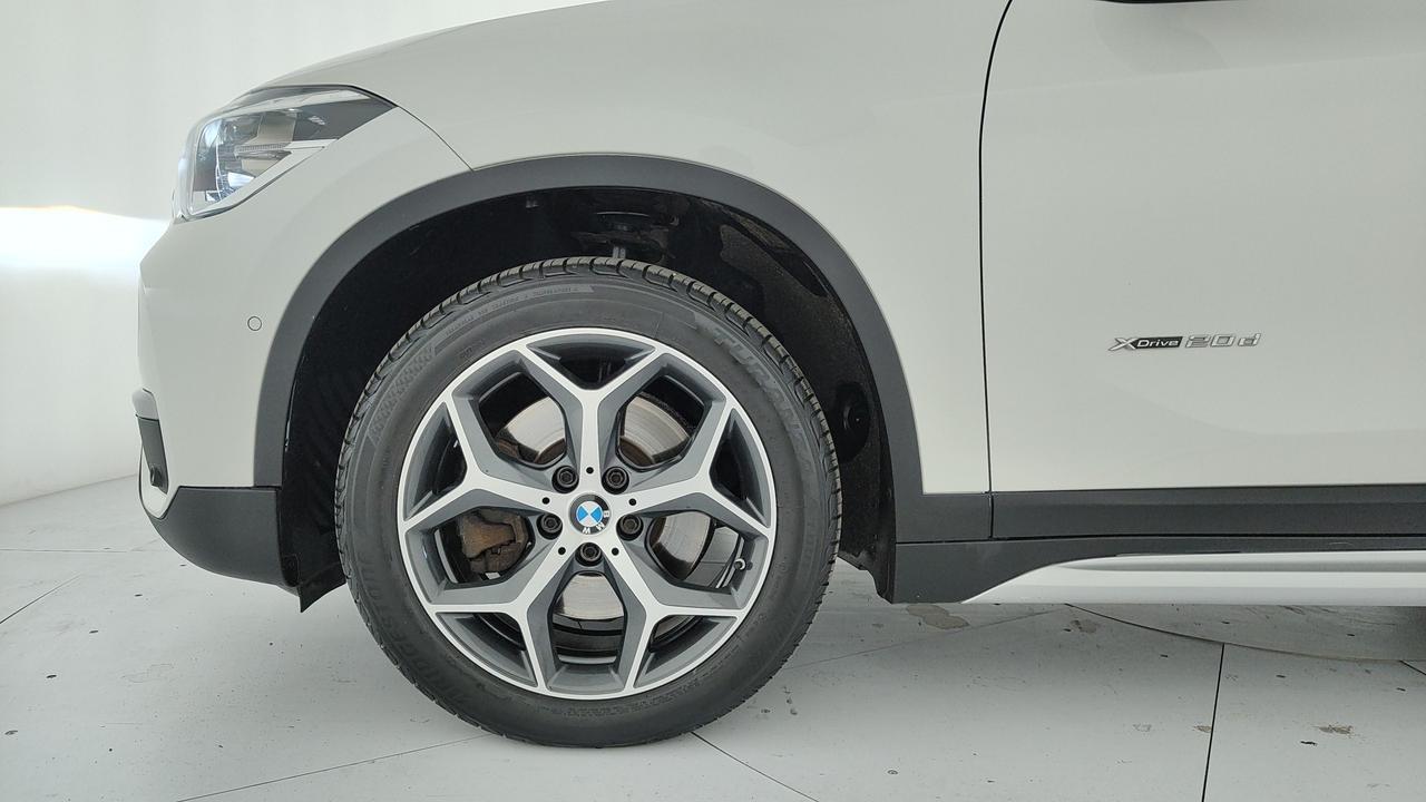 BMW X1 F48 - X1 xdrive20d xLine