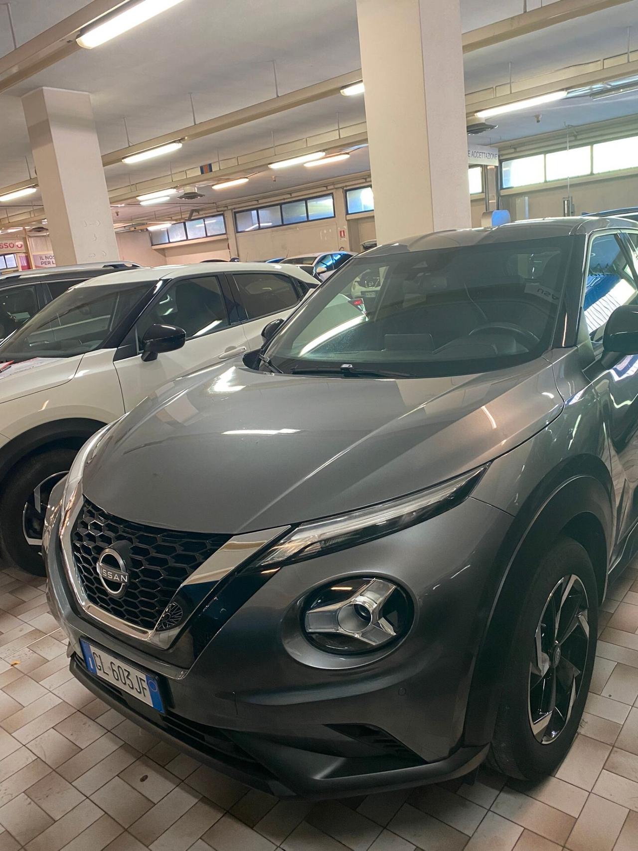 Nissan Juke 1.0 DIG-T 114 CV N-Connecta