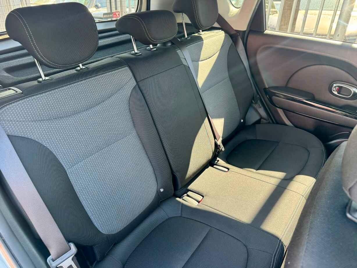 Kia Soul 1.6 CRDi 136 CV CAMBIO AUTOMATICO