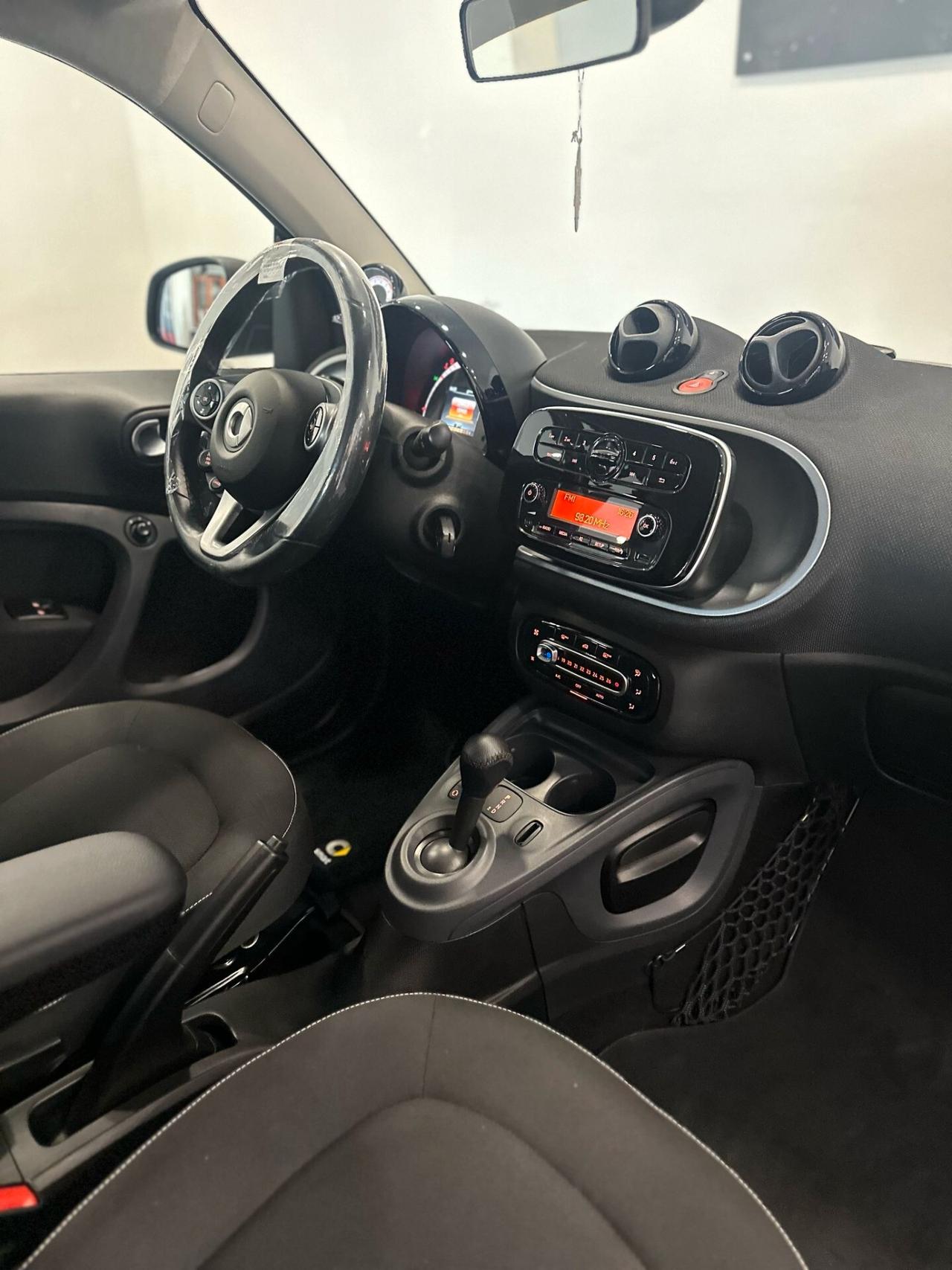 Smart ForTwo 1.0 twinamic Passion 15.000 KM
