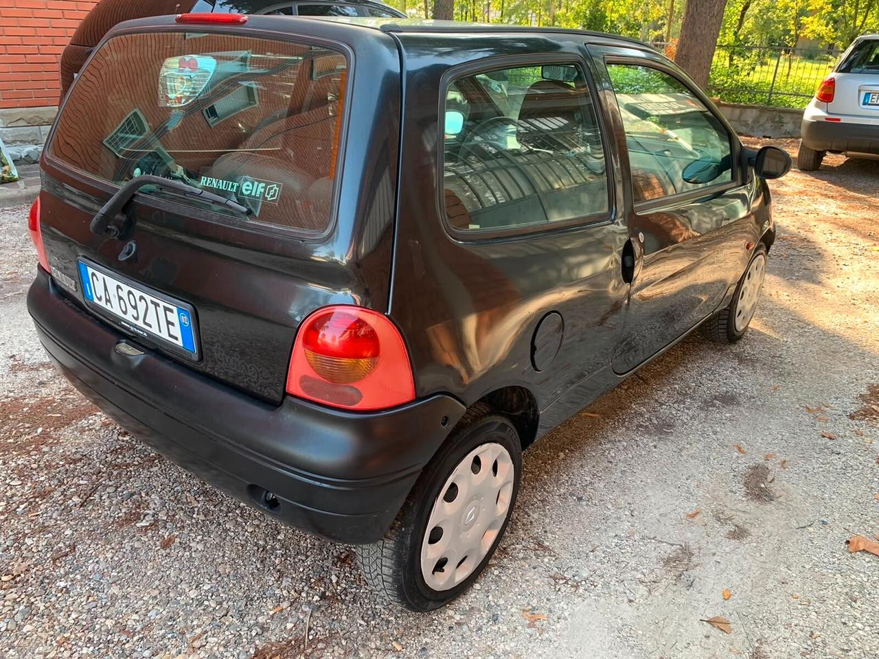 Renault Twingo 1.2i benzina, solo km 135.000, finanziabile