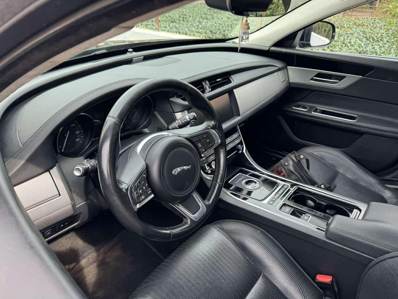 Jaguar XF 2.0 D 163 CV Prestige-2019