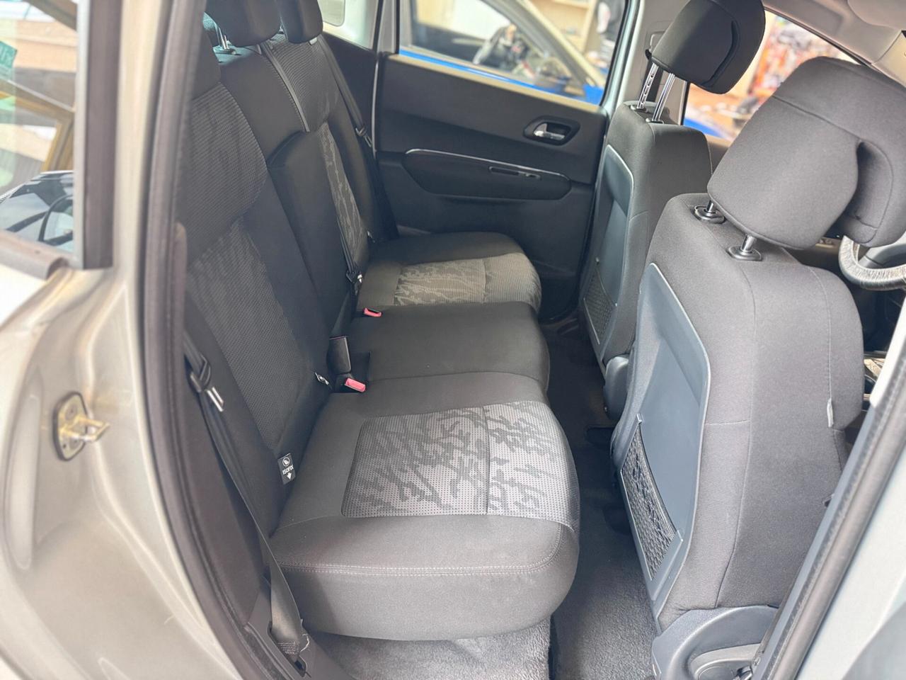 Peugeot 3008 1.6 HDi 112CV Tecno