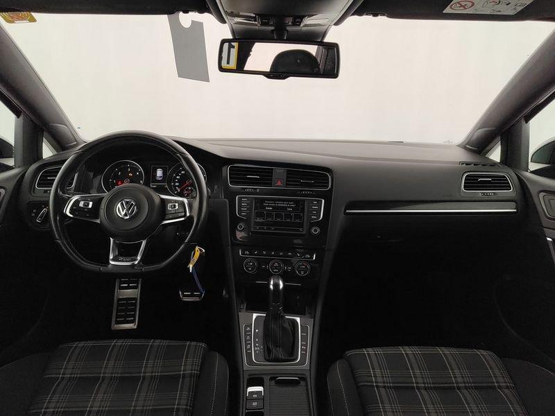 Volkswagen Golf Golf GTD 2.0 TDI DSG 5p. Business BlueMotion Technology