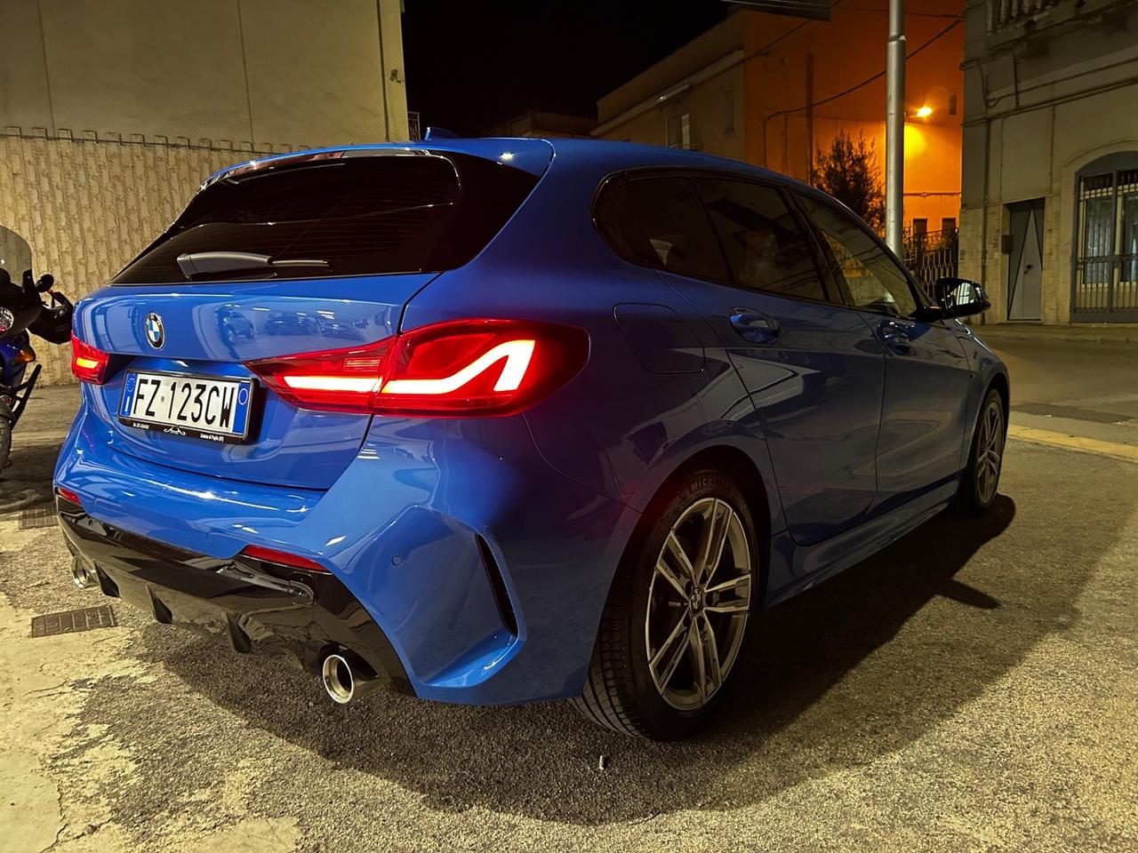 Bmw 118d 5p. Msport Blu Misano ShadowLine